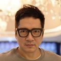 在朋友家被发现的情事
